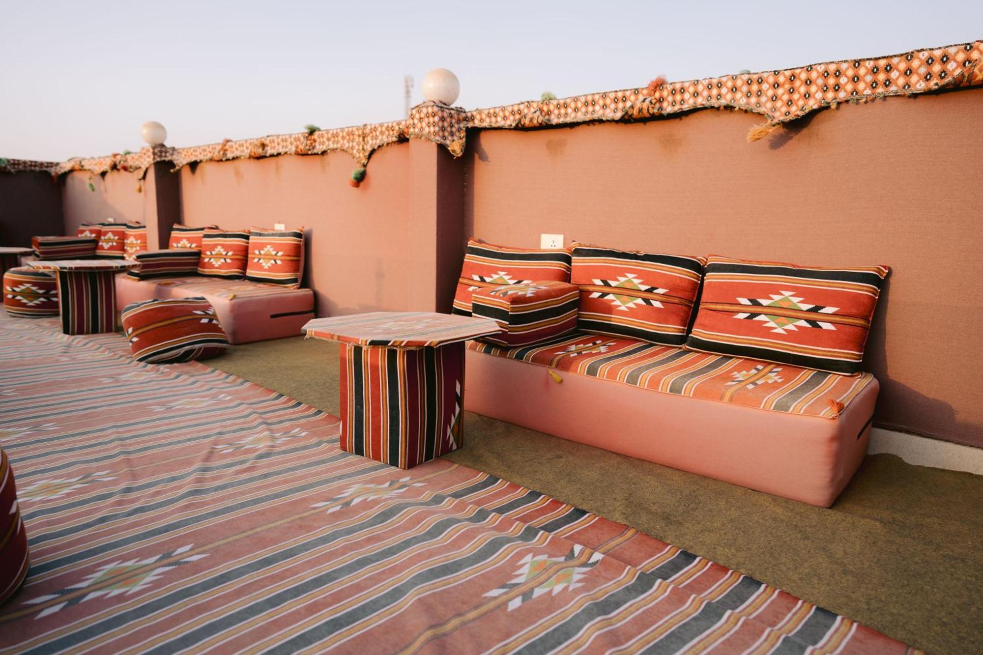 Tuya Pyramids Inn Kafret el-Gabal Buitenkant foto