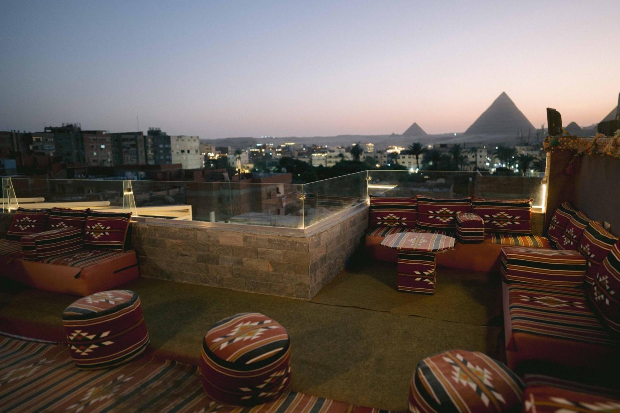 Tuya Pyramids Inn Kafret el-Gabal Buitenkant foto