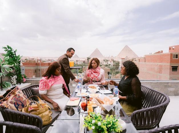 Tuya Pyramids Inn Kafret el-Gabal Buitenkant foto